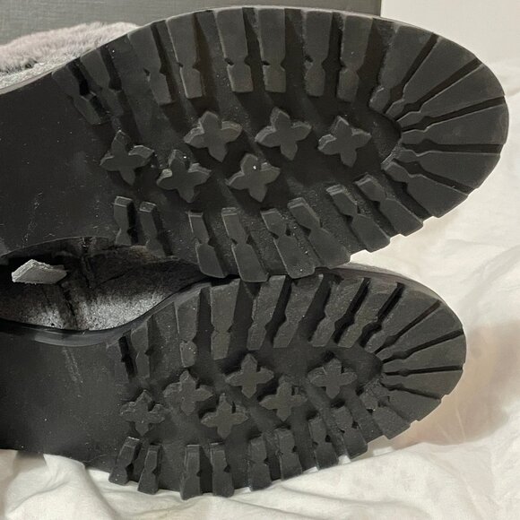 NIB Talbott's Grey Tish Cuff Faux Fur Ankle Boots Women's Sz 10 M MSRP $259.00 - Picture 13 of 16